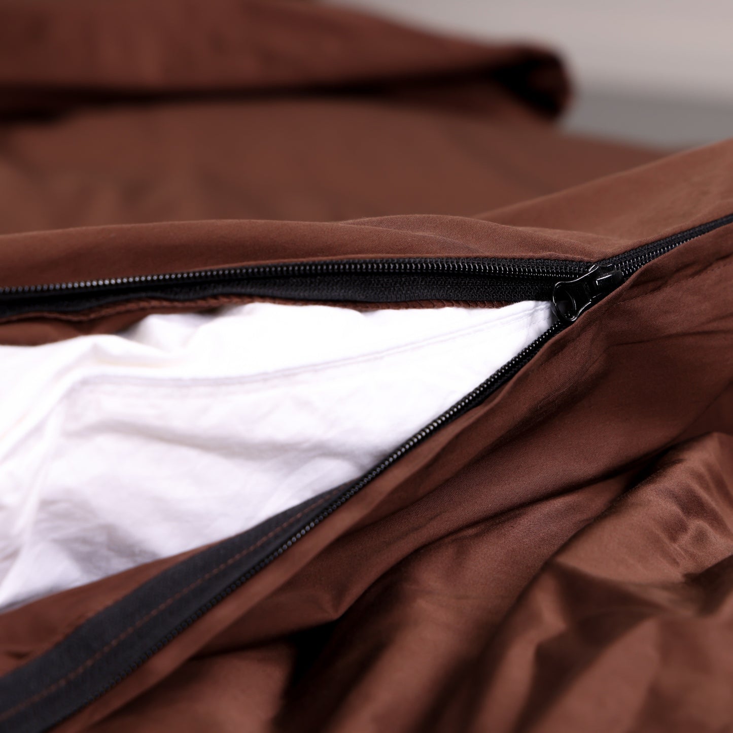 Cradle Mountain Magnetic Clip & Zip Quilt Cover