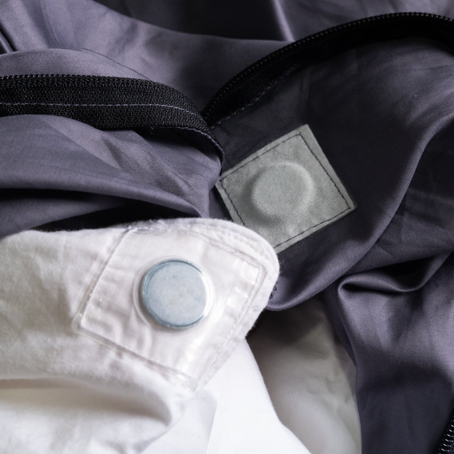 Magnetic Clip & Zip Quilt Cover
